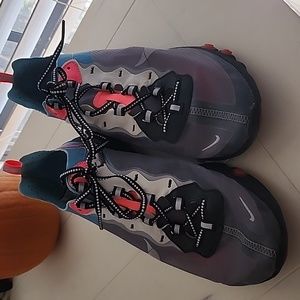 Nike men's training shoes